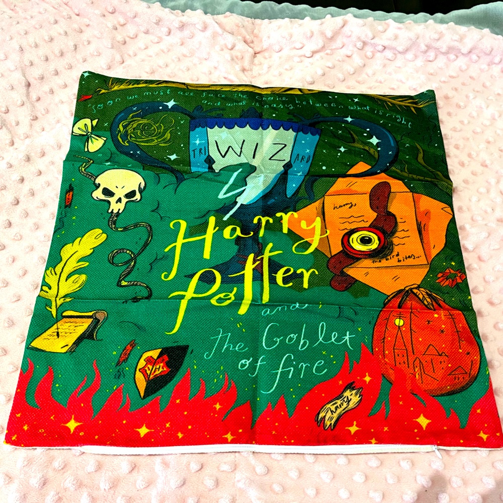 🔆Harry Potter and the Goblet of Fire Accent Pillow Cover